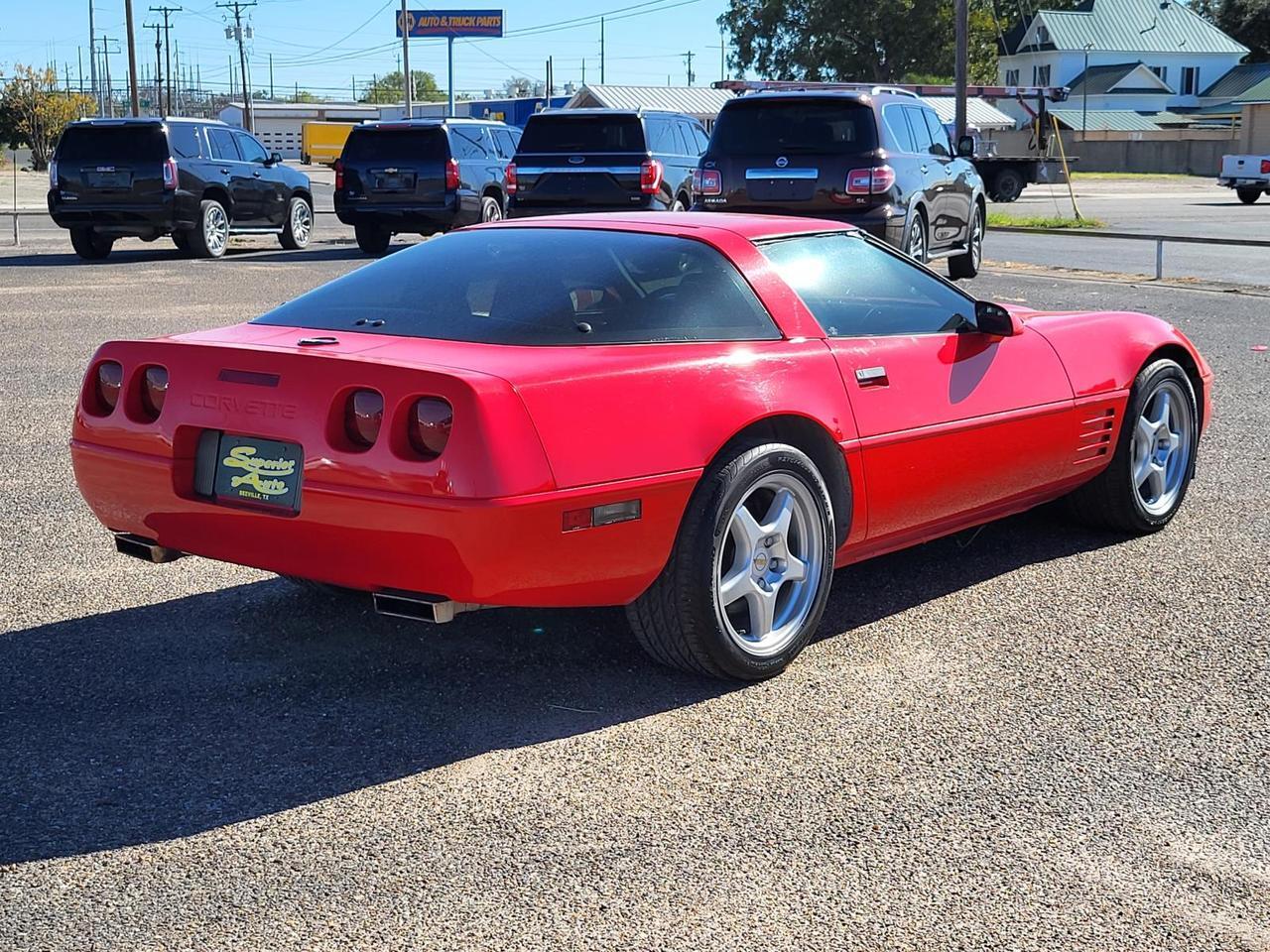1994 Chevrolet Corvette 2dr Coupe Hatchback