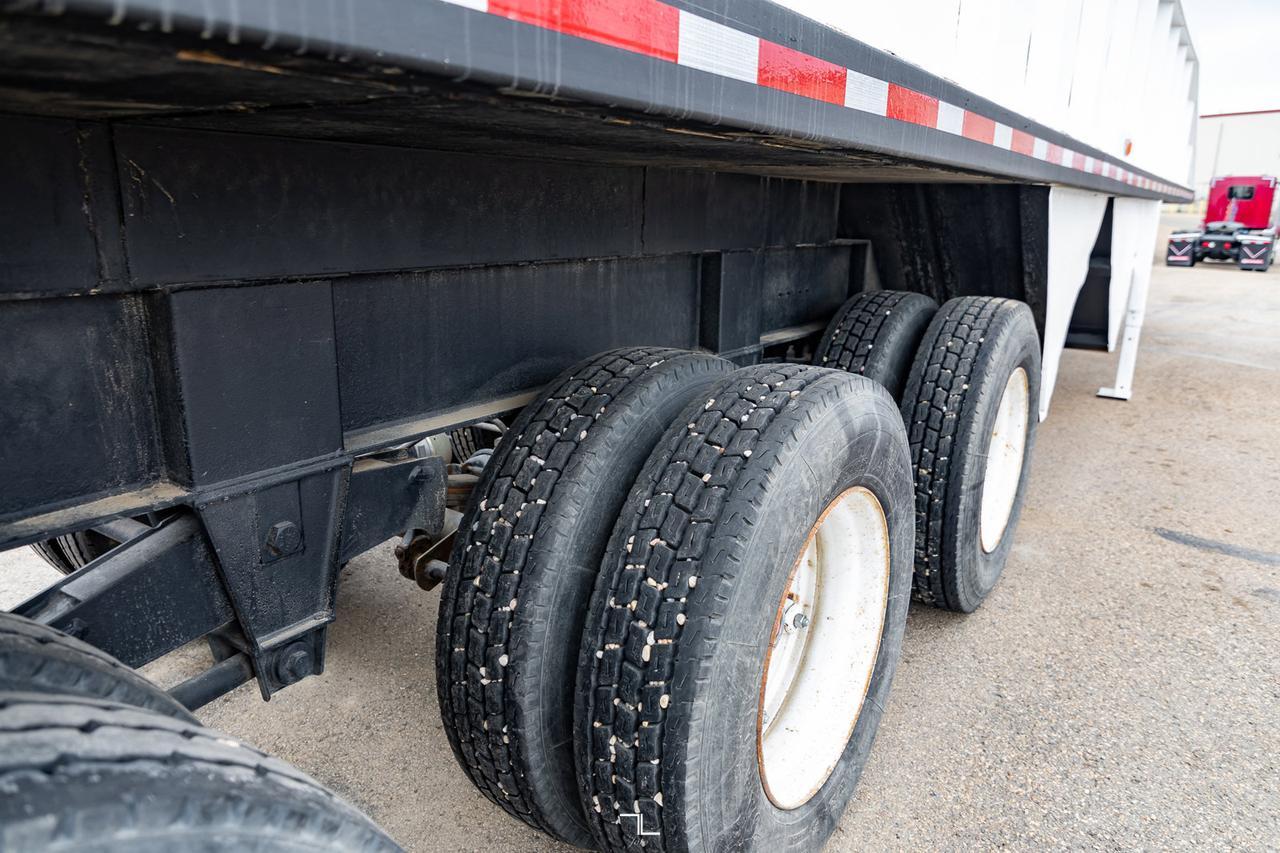 1994 Decap 38 FT Steel Tridem Belly Dump Trailer Red Deer AB