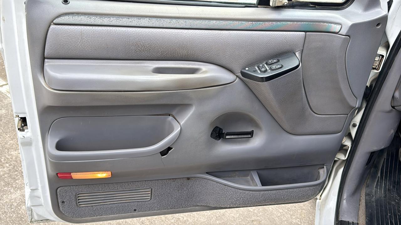 1994 Ford F-250  Selma TX