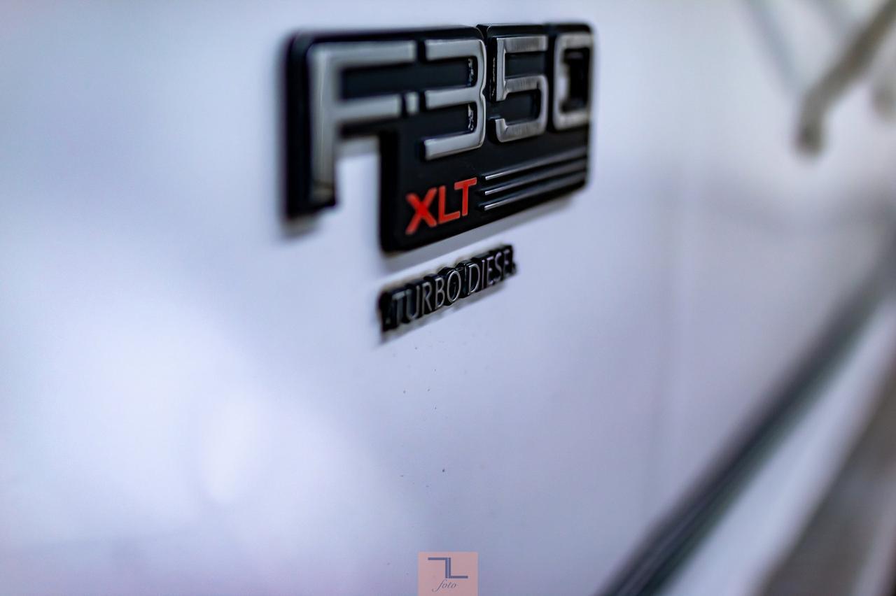 1994 Ford F-350 4x2 Super Cab XLT Dually 7.3L Powerstroke Diesel Manual Red Deer AB