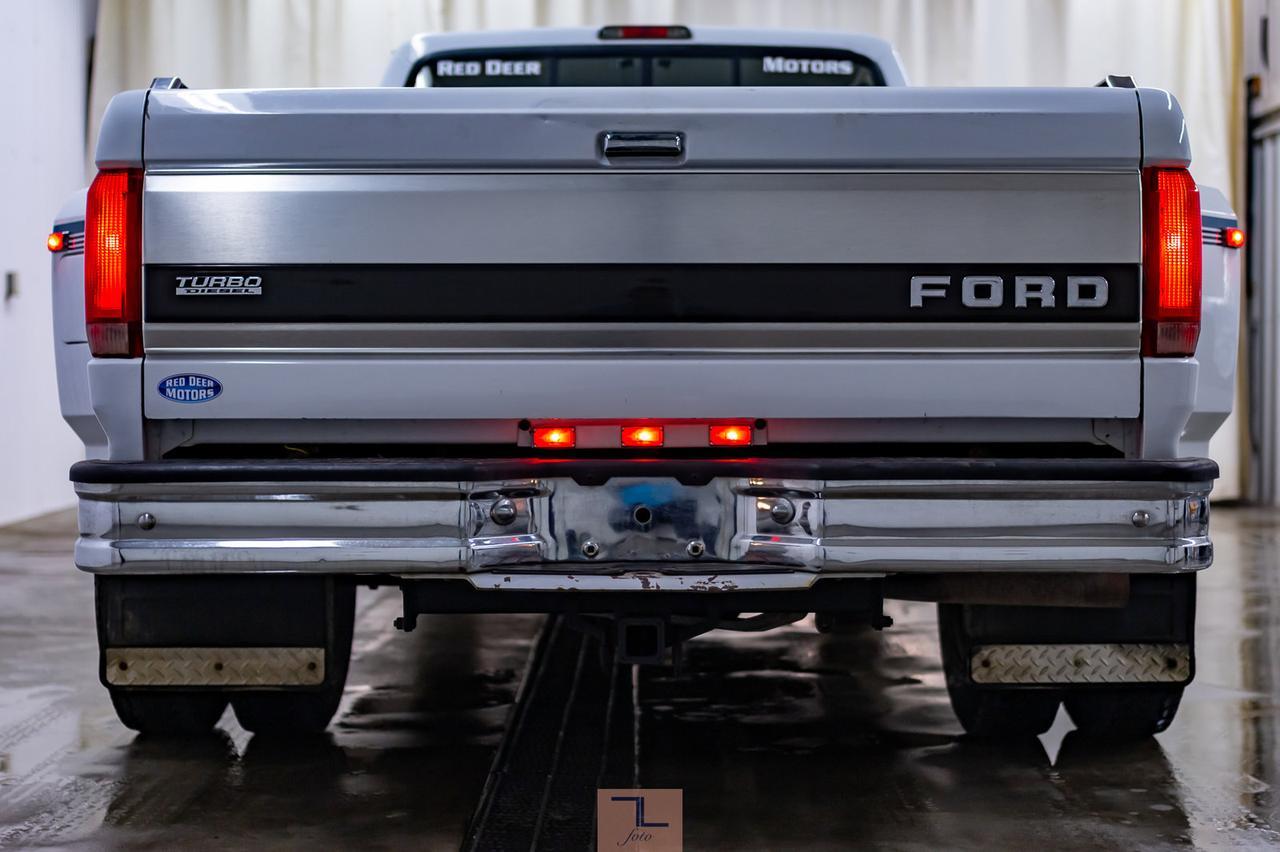 1994 Ford F-350 4x2 Super Cab XLT Dually 7.3L Powerstroke Diesel Manual Red Deer AB