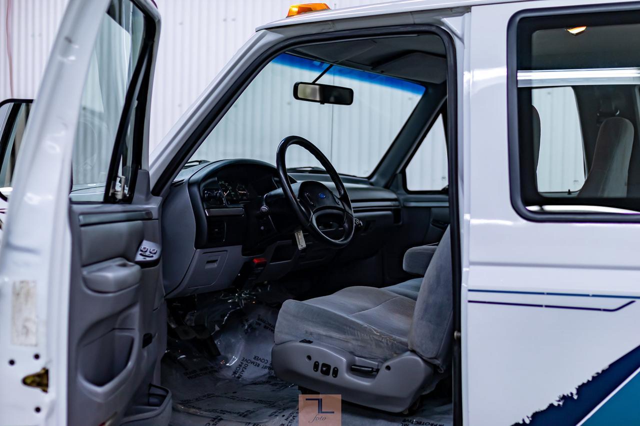 1994 Ford F-350 4x2 Super Cab XLT Dually 7.3L Powerstroke Diesel Manual Red Deer AB