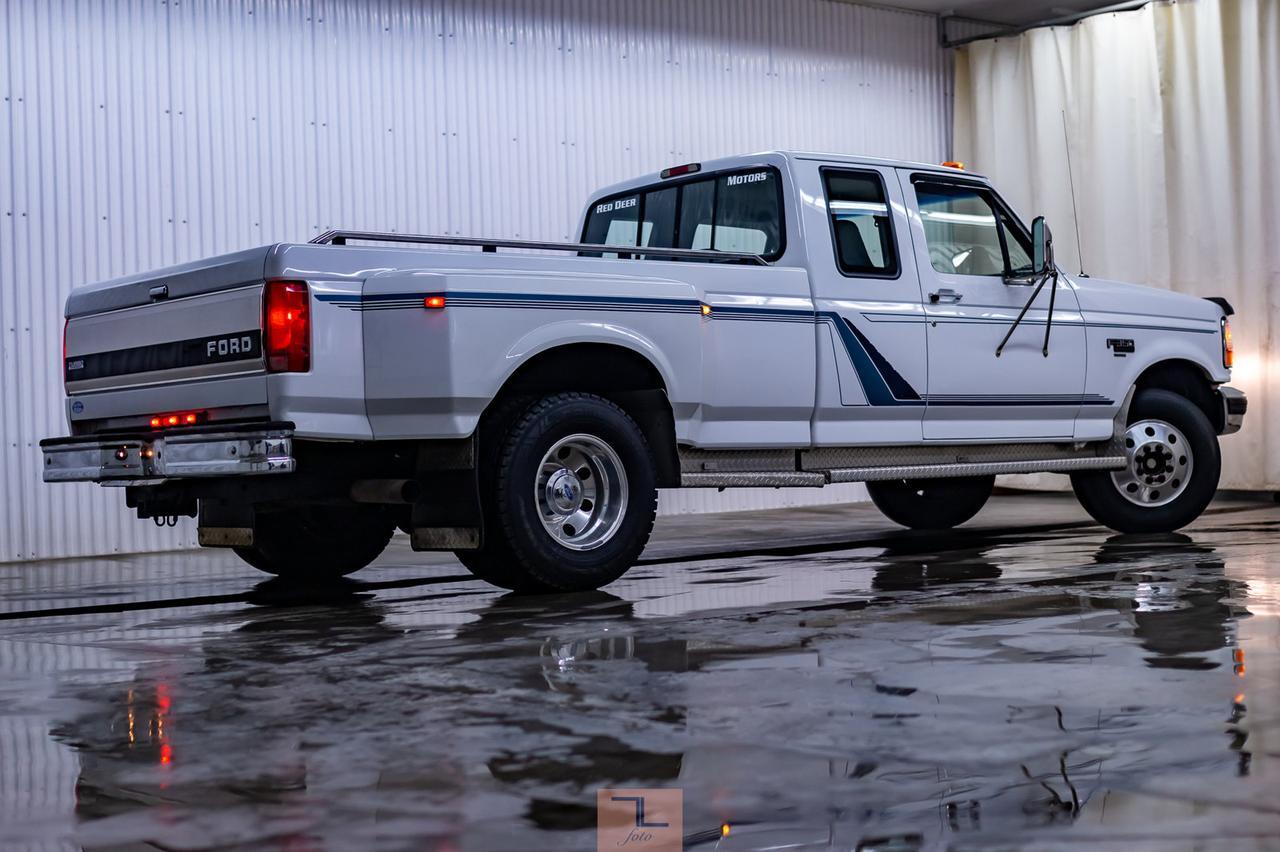 1994 Ford F-350 4x2 Super Cab XLT Dually 7.3L Powerstroke Diesel Manual Red Deer AB