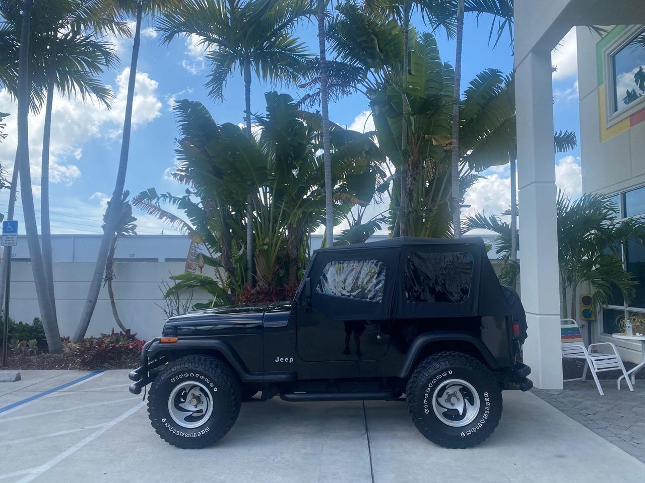 1994 Jeep Wrangler 4.0 6 CYL SE LOW MILES 87,813 Pompano Beach FL