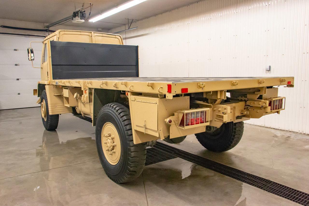 1994 Leyland DAF 310 4x4 Deck Diesel 5.9L 12 Valve Red Deer AB