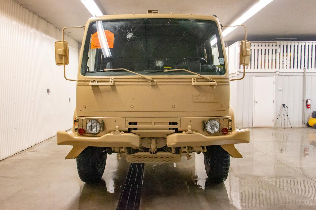 1994 Leyland DAF 310 4x4 Deck Diesel 5.9L 12 Valve Red Deer AB