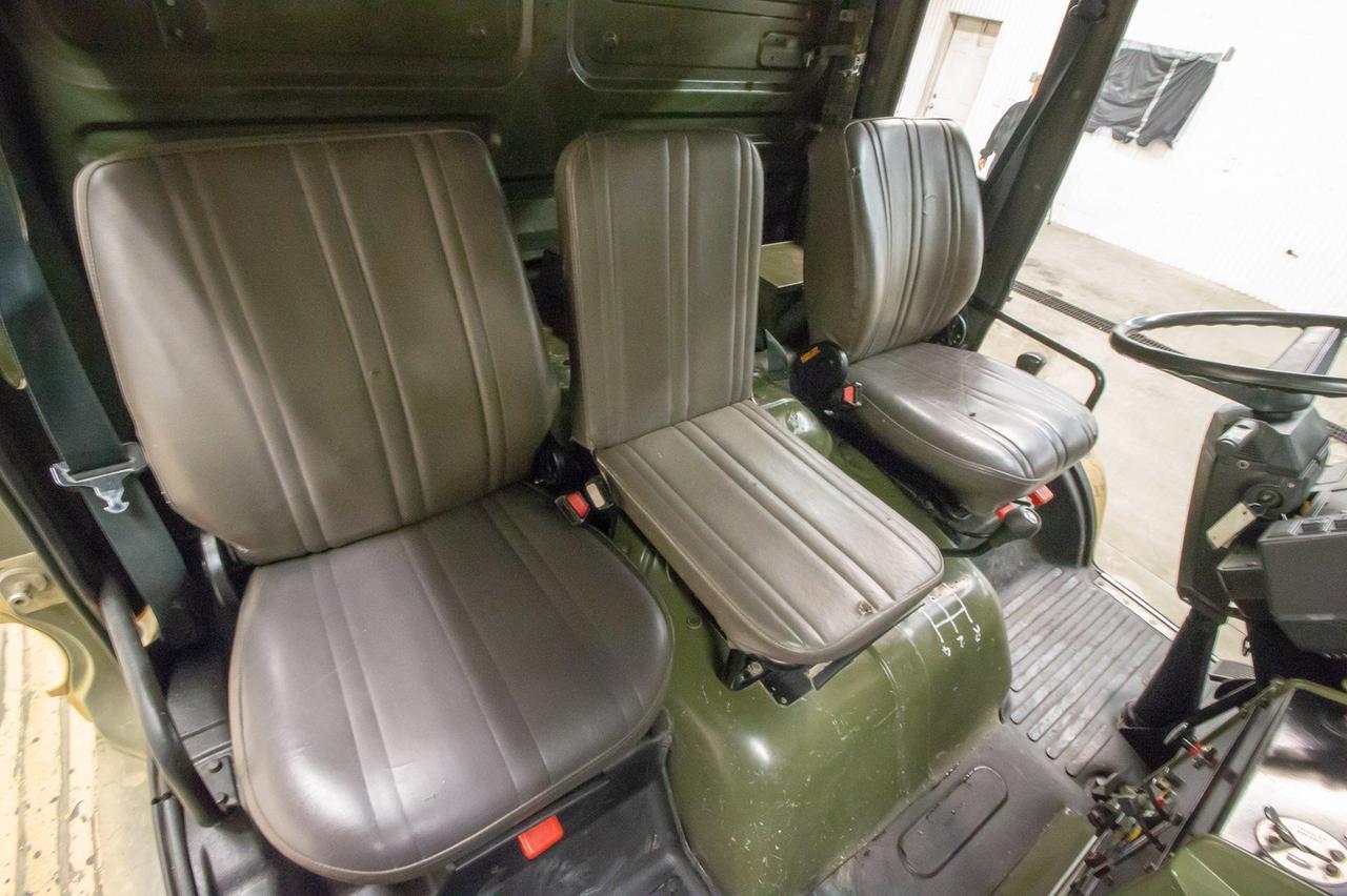 1994 Leyland DAF 310 4x4 Deck Diesel 5.9L 12 Valve Red Deer AB