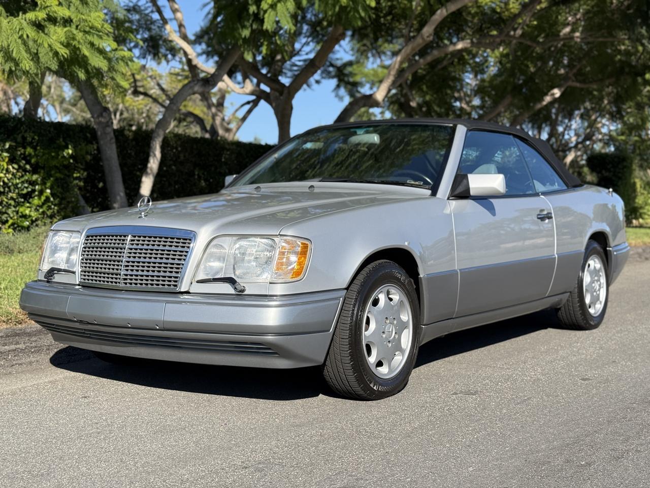 1994 Mercedes-Benz E320 Cabriolet