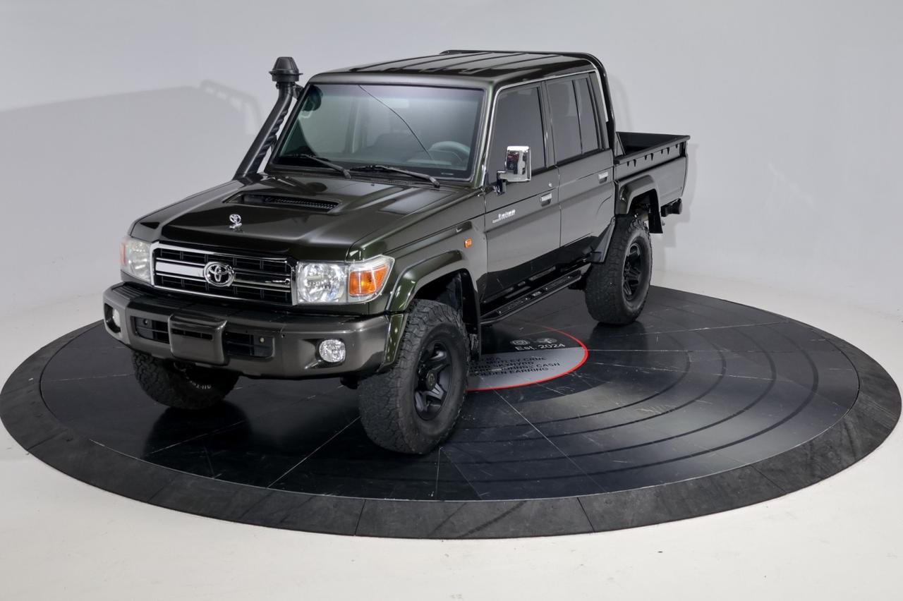 1994 Toyota Land Cruiser Diesel pick up truck