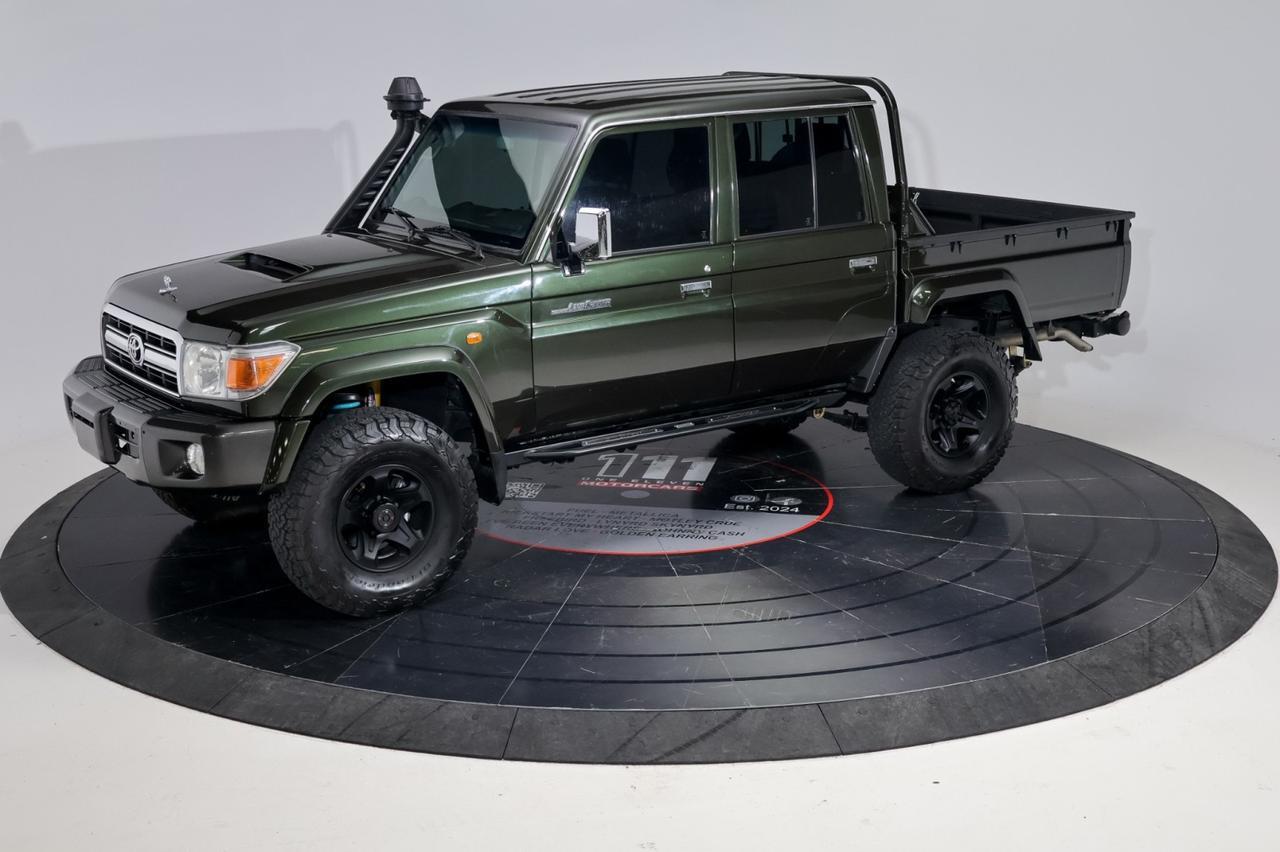 1994 Toyota Land Cruiser Diesel pick up truck