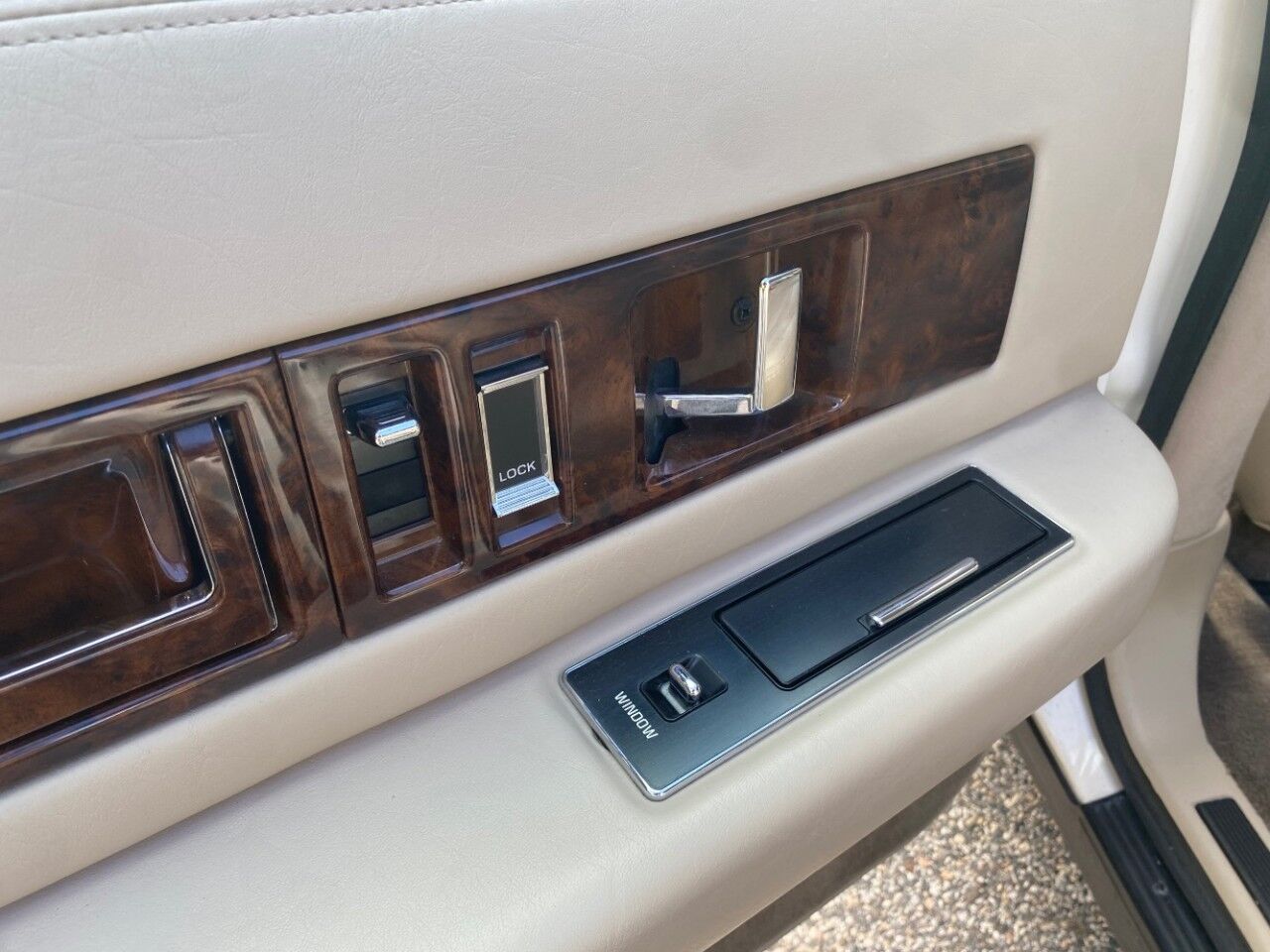 1995 Cadillac Fleetwood Charlton MA