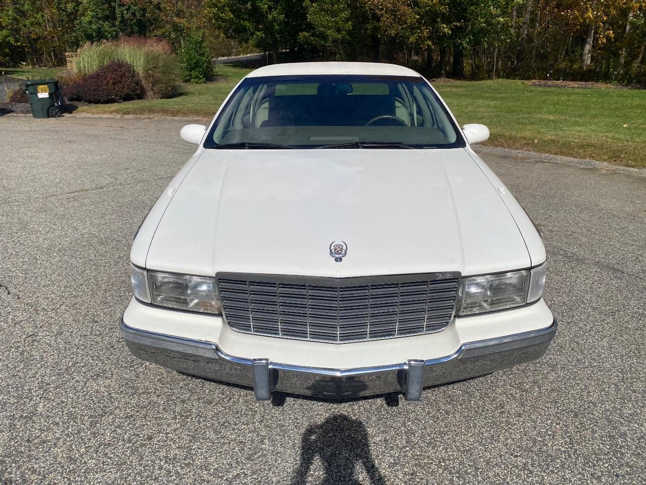 1995 Cadillac Fleetwood Standard Charlton MA