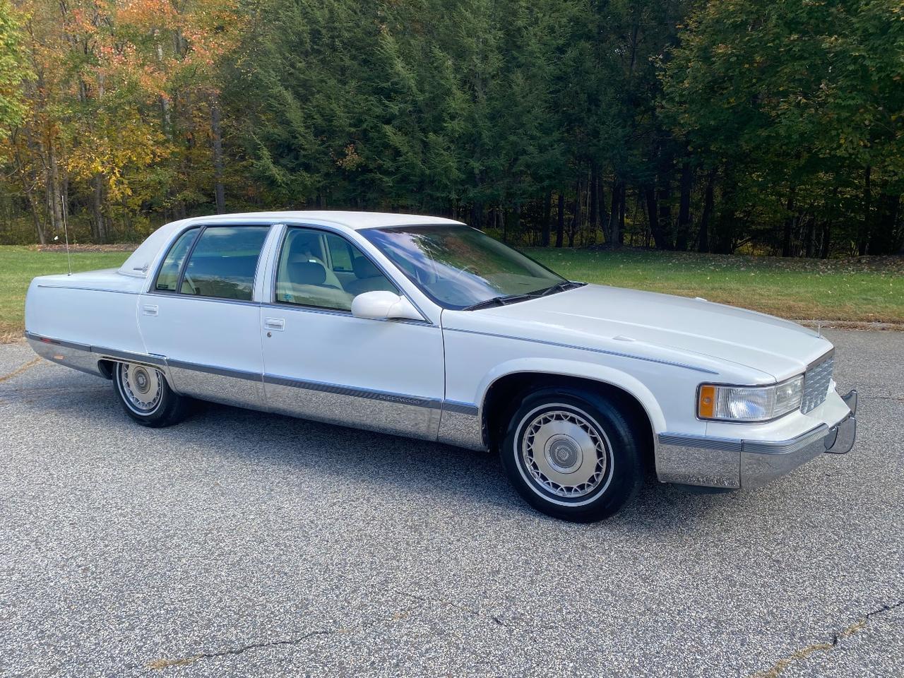 1995 Cadillac Fleetwood Standard Charlton MA