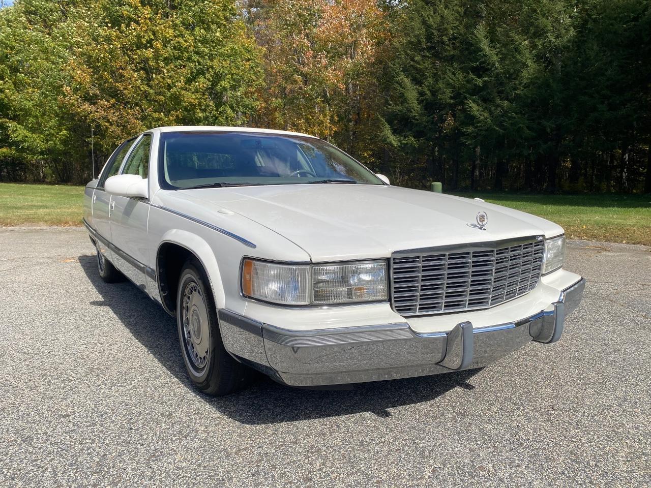 1995 Cadillac Fleetwood Standard Charlton MA