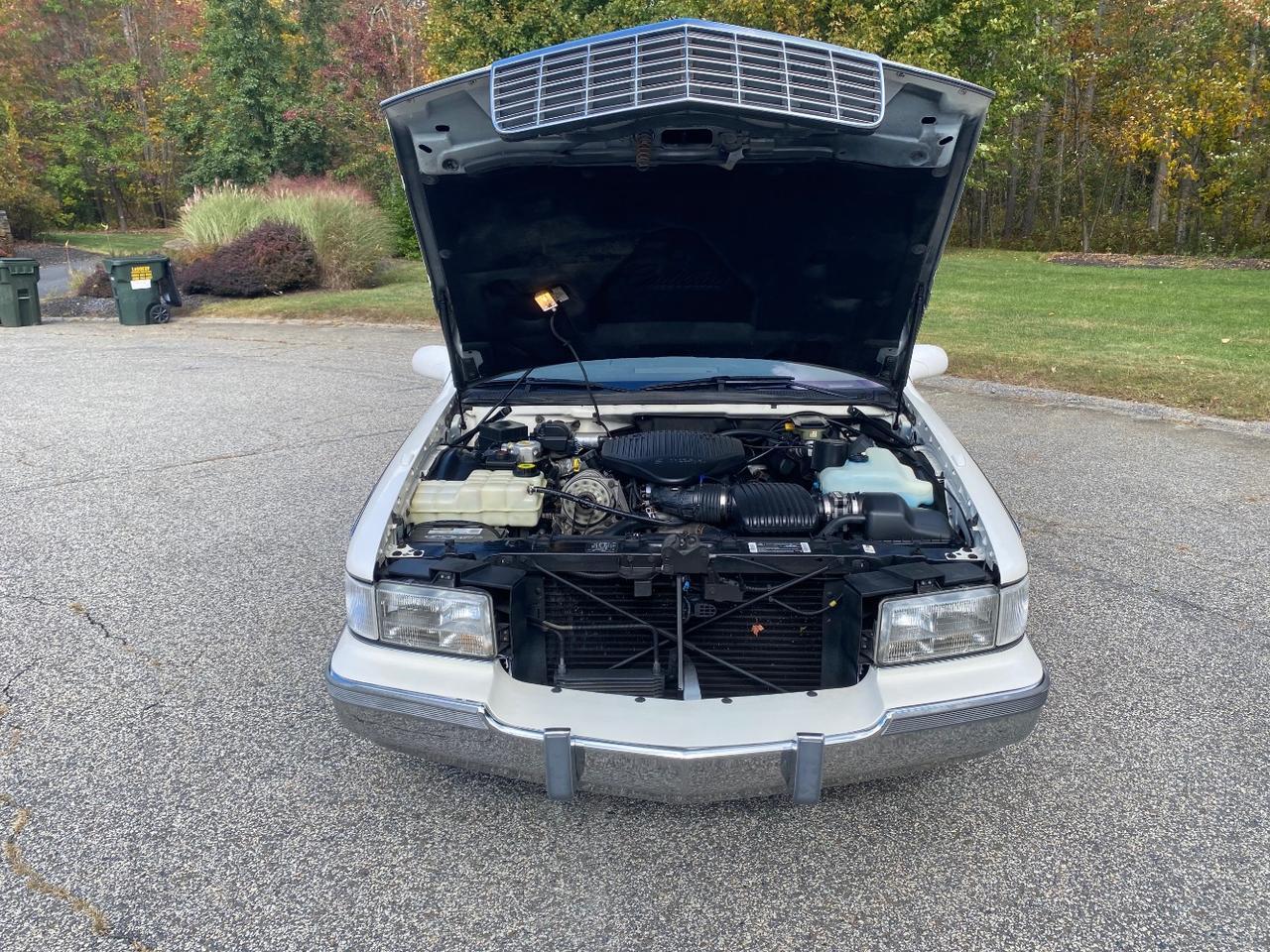 1995 Cadillac Fleetwood Standard Charlton MA