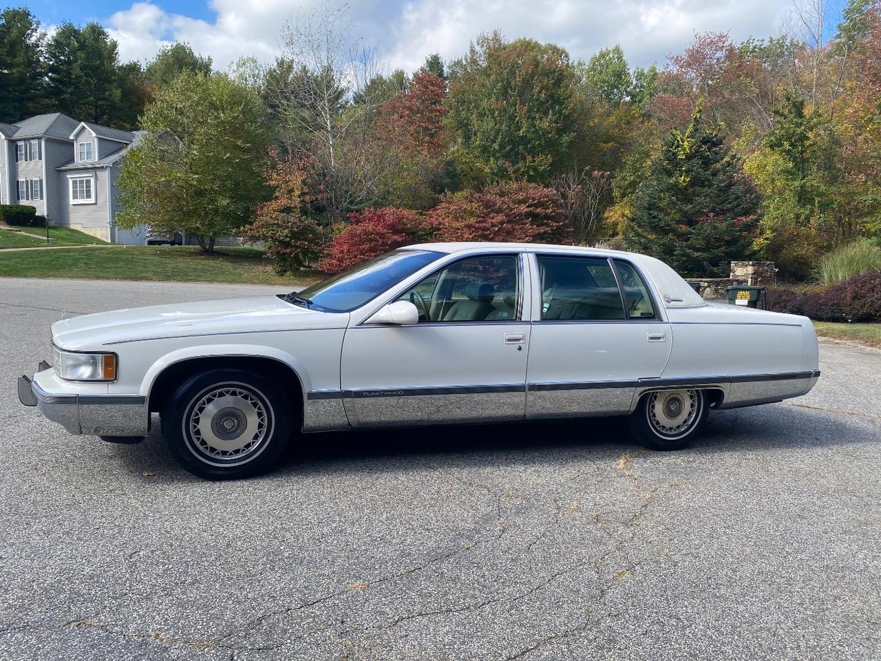 1995 Cadillac Fleetwood Standard Charlton MA