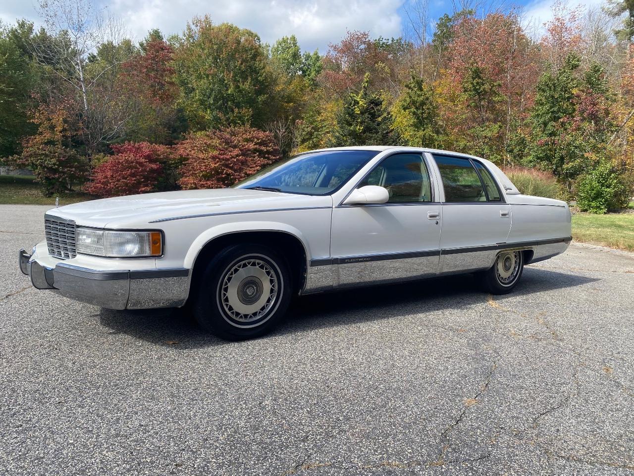 1995 Cadillac Fleetwood Standard Charlton MA
