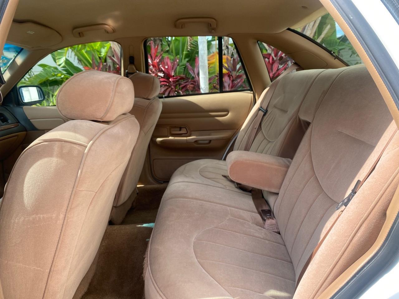 1995 Ford Crown Victoria LOW MILES 43,331 Pompano Beach FL
