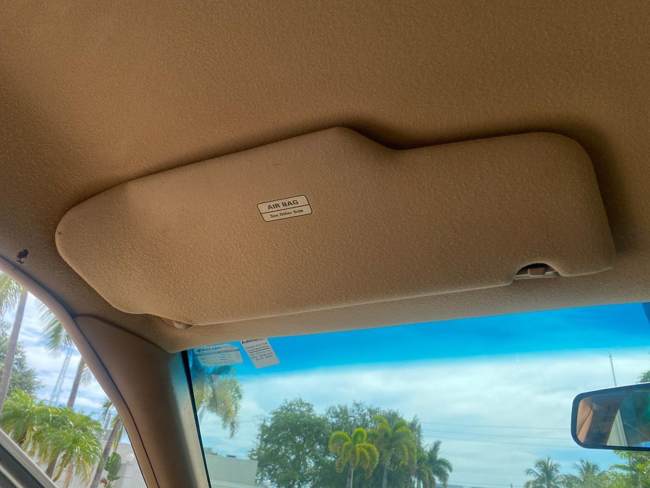 1995 Ford Crown Victoria LOW MILES 43,331 Pompano Beach FL