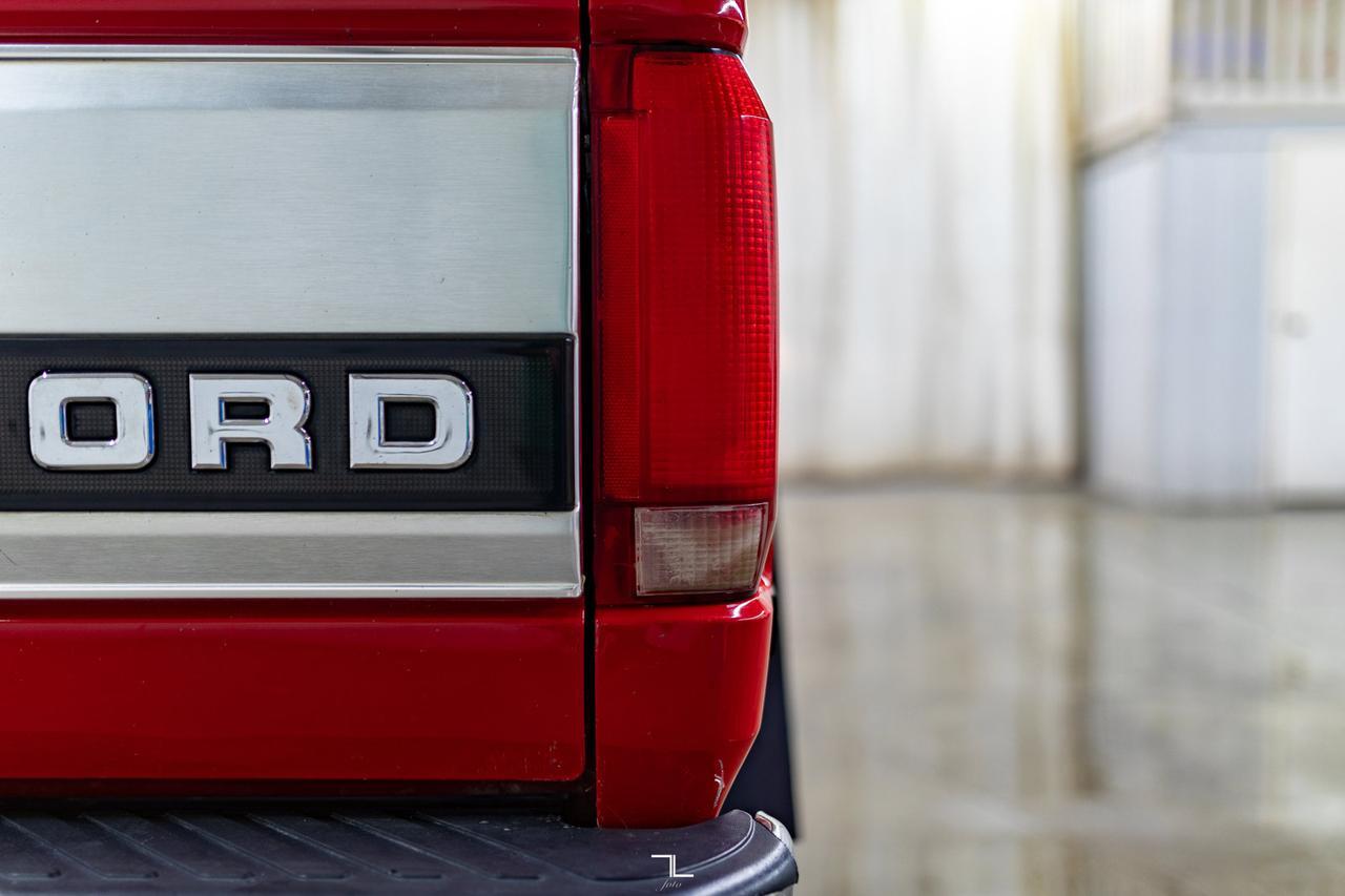 1995 Ford F-350 4x2 Crew Cab XLT Longbox Red Deer AB