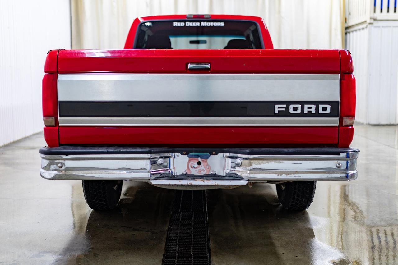 1995 Ford F-350 4x2 Crew Cab XLT Longbox Red Deer AB