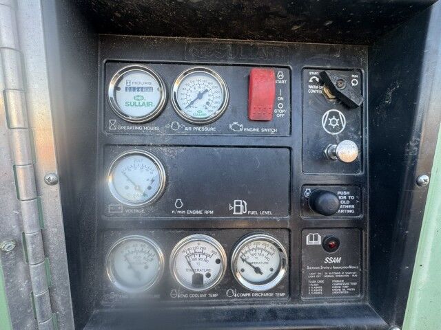 1995 Ford F800 14' Stakebody w Sullair & Pressure Washer Henrico VA