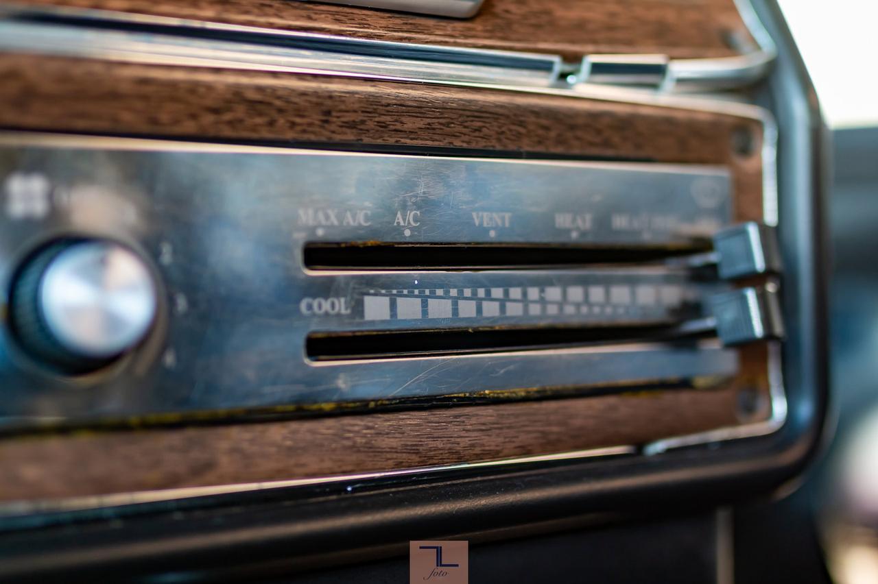 1995 Freightliner Grain Truck Tandem Axle Diesel Manual Red Deer AB