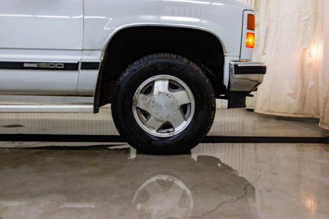 1995 GMC Suburban 4X4 SLE 3rd Row Seating Red Deer AB