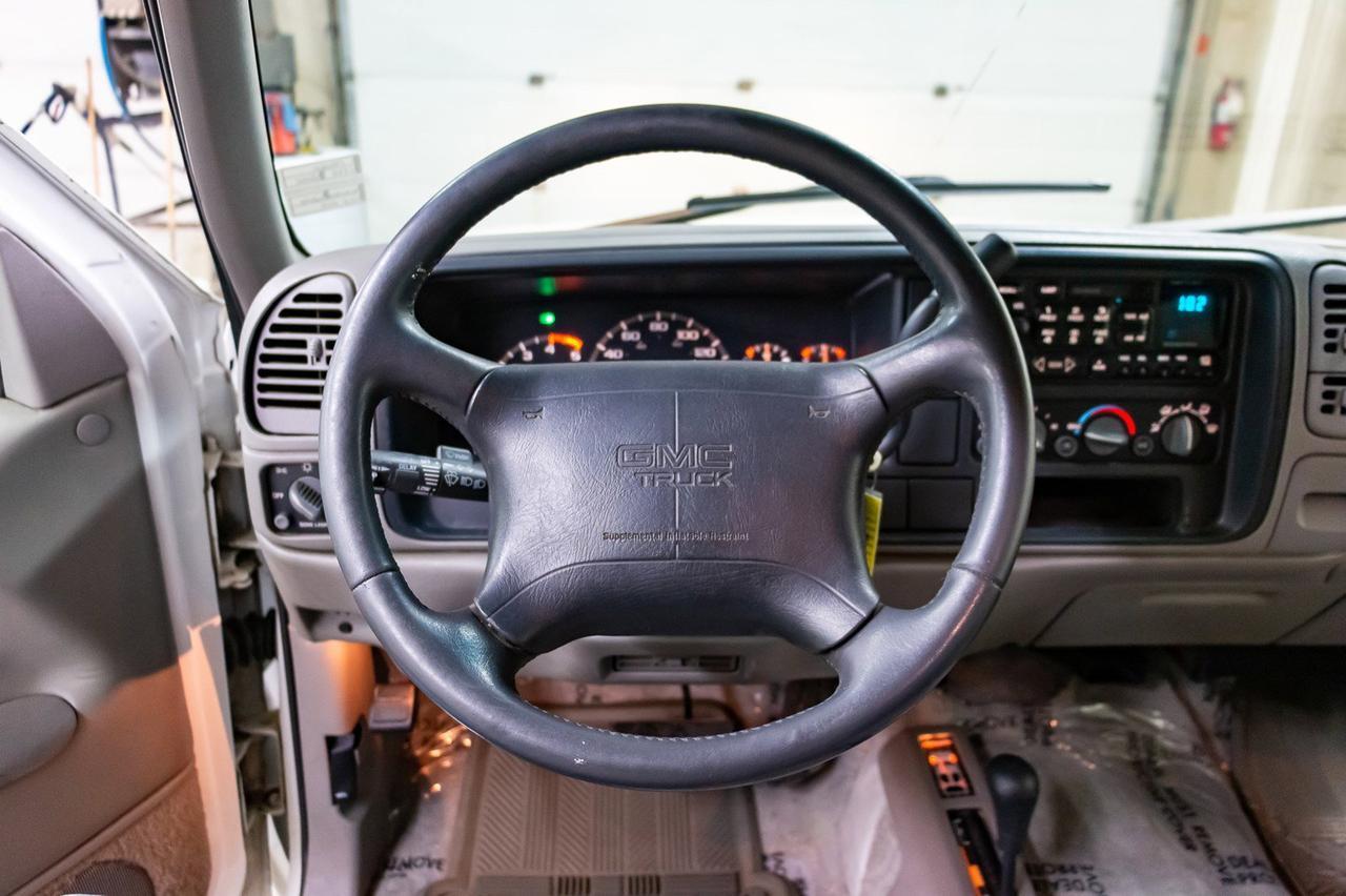 1995 GMC Suburban 4X4 SLE 3rd Row Seating Red Deer AB