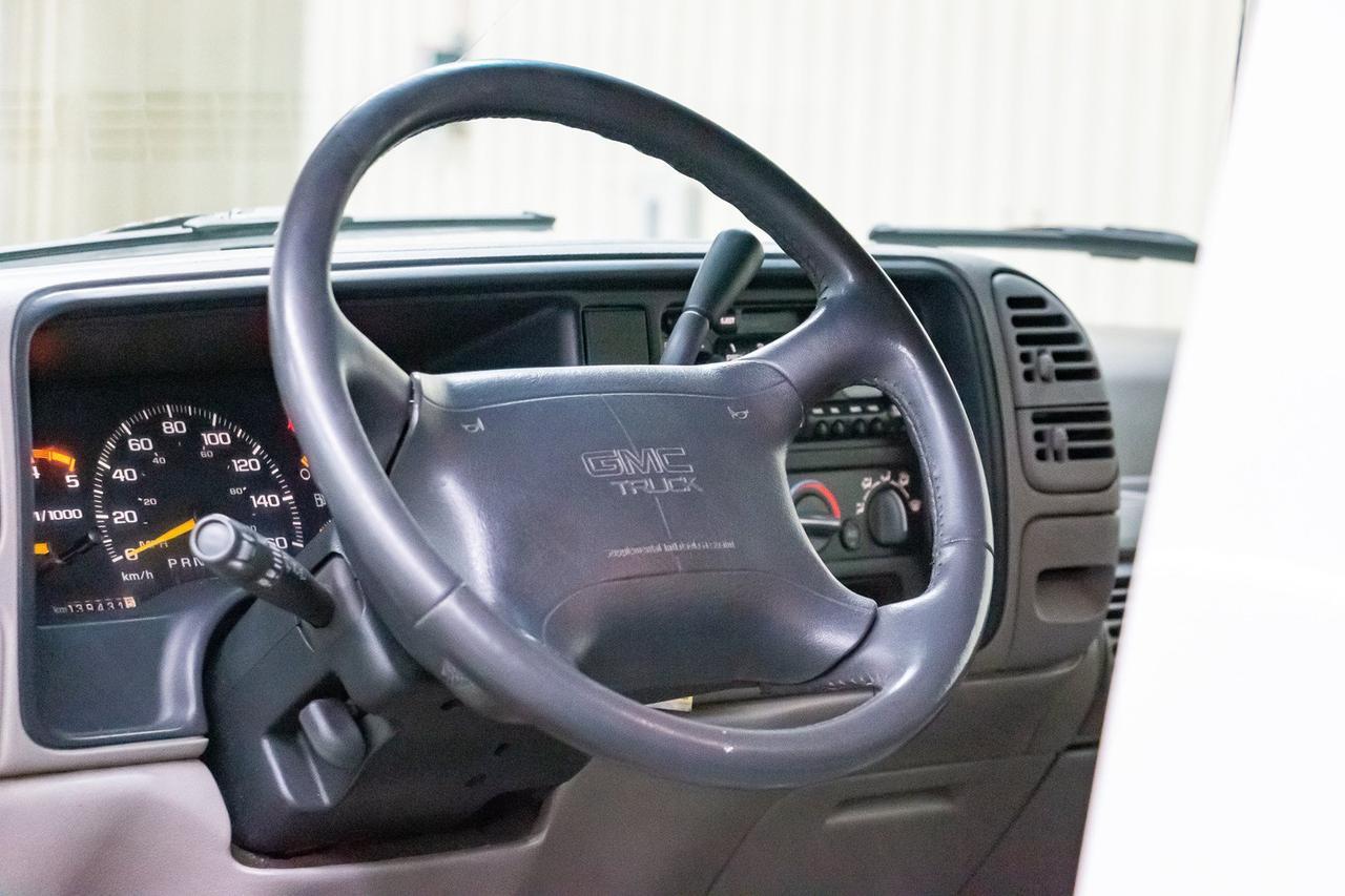 1995 GMC Suburban 4X4 SLE Red Deer AB