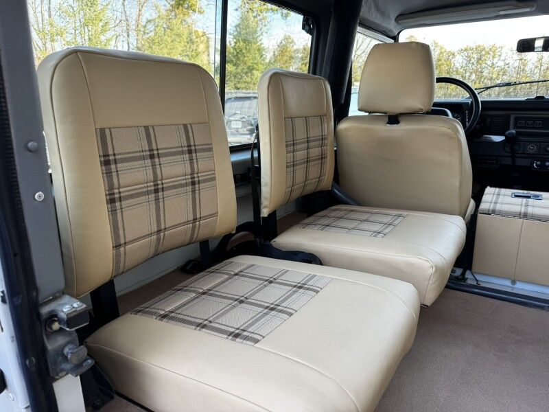 1995 Land Rover Defender 90 NAS Willow Grove PA