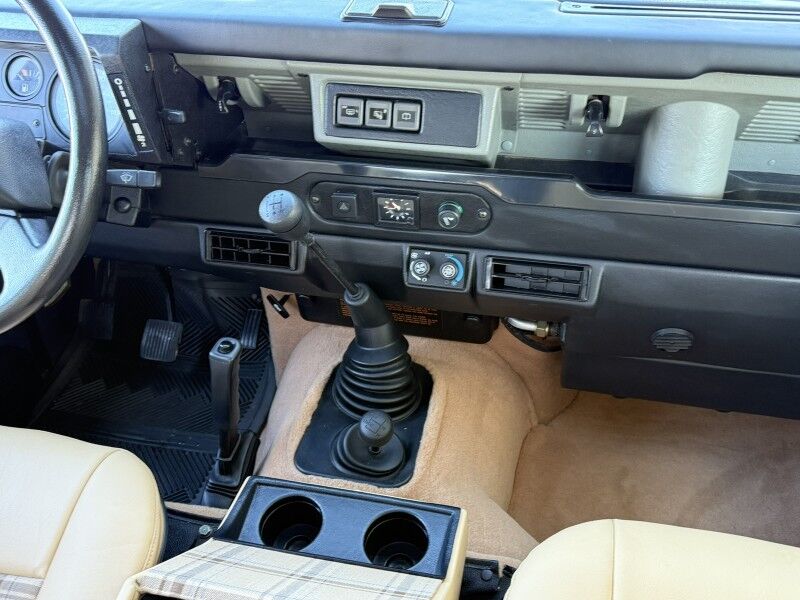 1995 Land Rover Defender 90 NAS Willow Grove PA