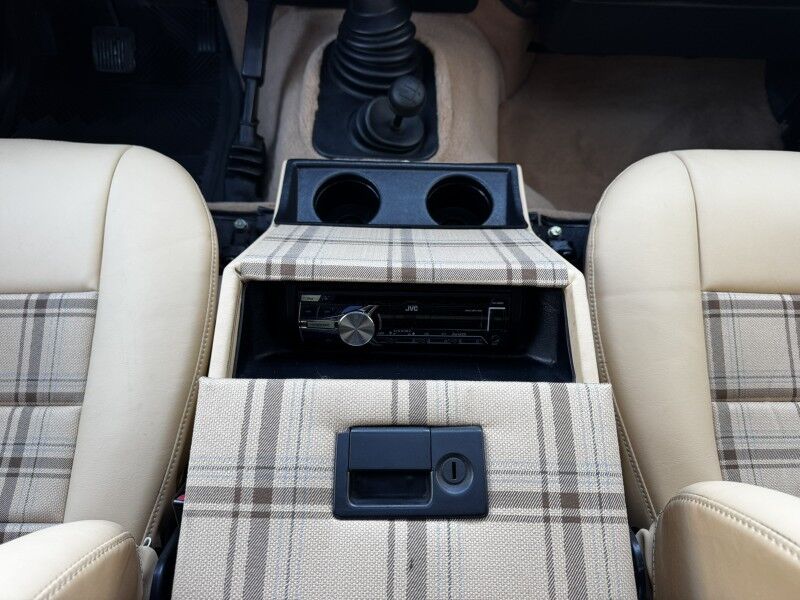 1995 Land Rover Defender 90 NAS Willow Grove PA