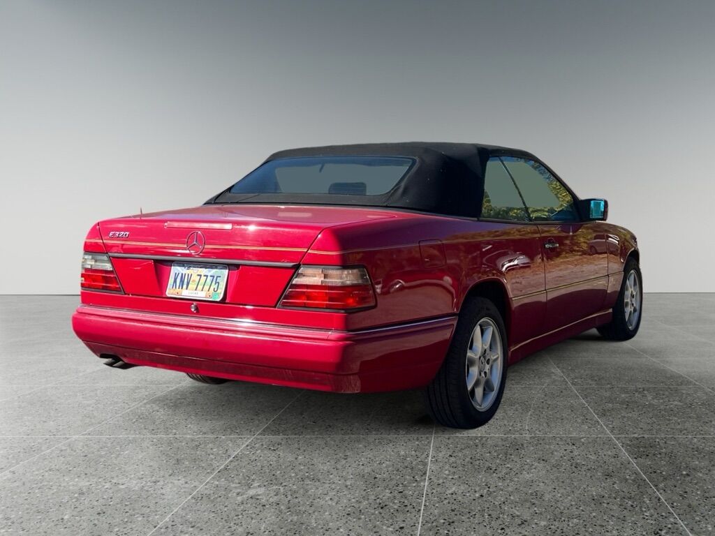 1995 MERCEDES-BENZ E-CLASS E320 Toledo OH