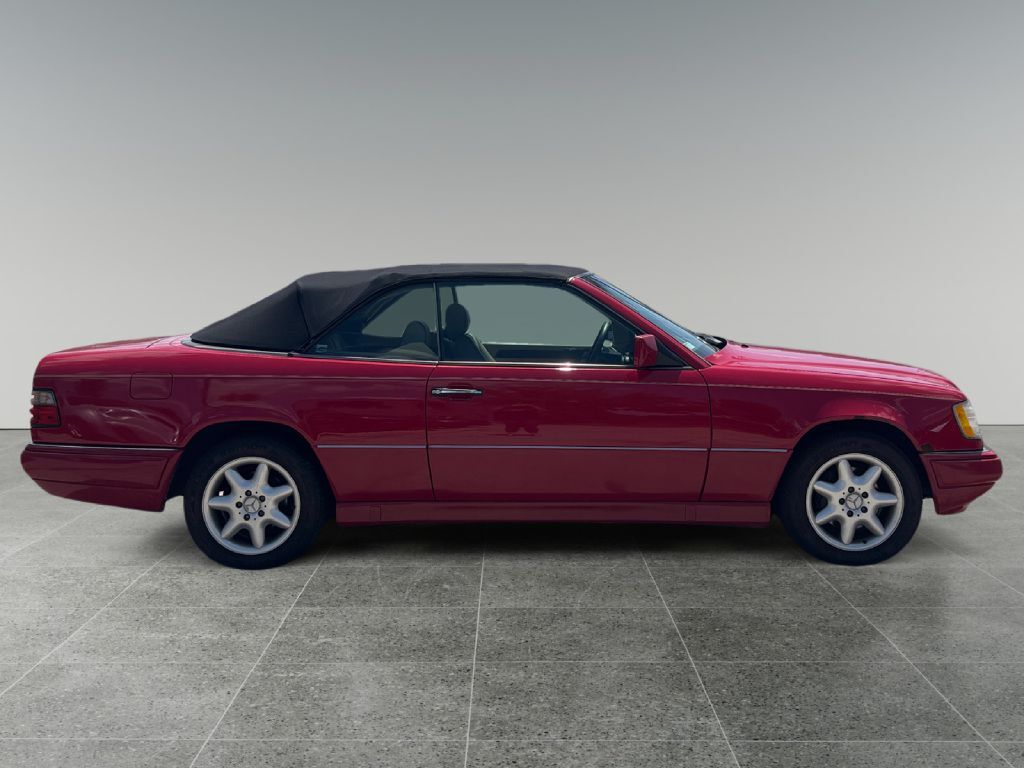 1995 MERCEDES-BENZ E-CLASS E320 Toledo OH