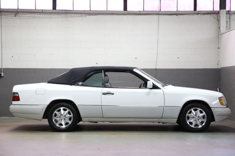 1995 Mercedes-Benz E Class Plainview NY