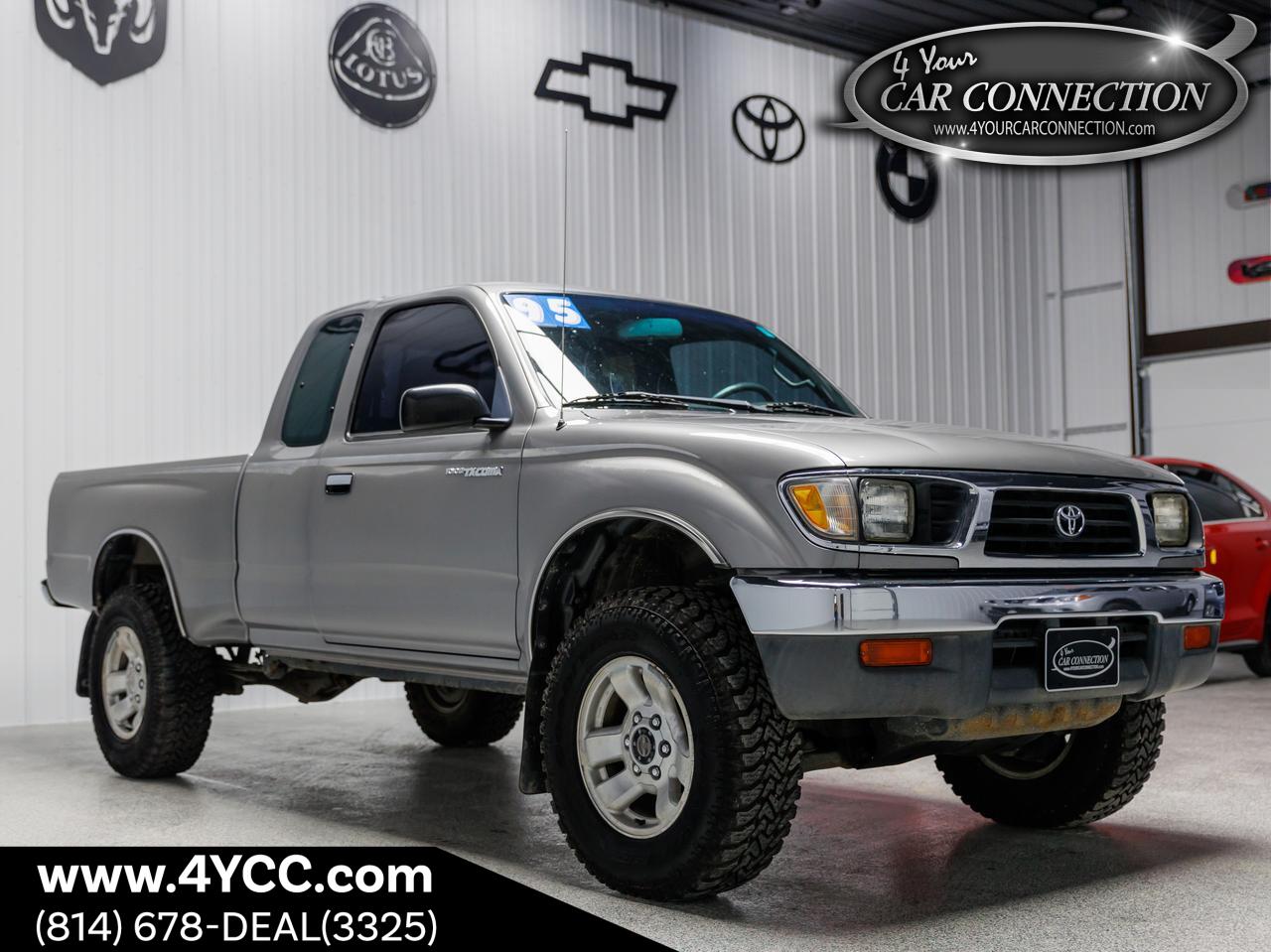1995 Toyota Tacoma Club Cab 4WD