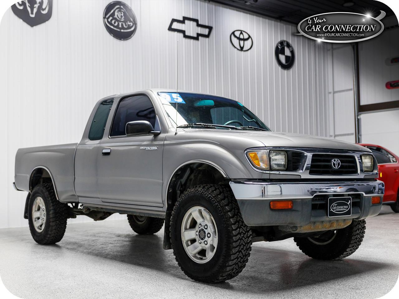 1995 Toyota Tacoma Club Cab 4WD