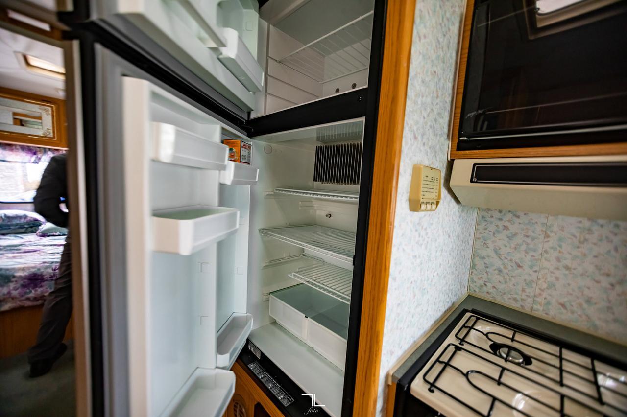 1995 Winnebago Itasca 32 Ft. Motorhome Red Deer AB