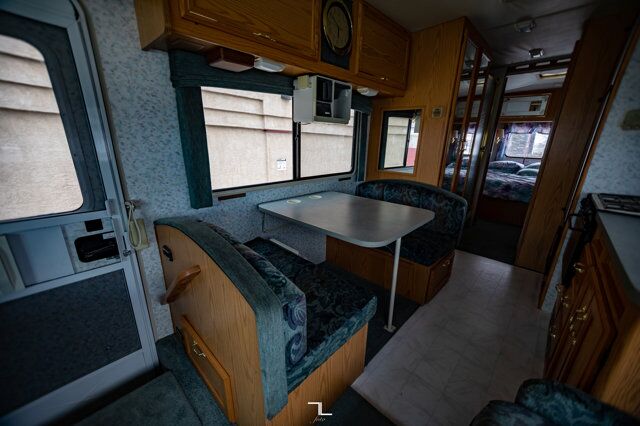 1995 Winnebago Itasca 32 Ft. Motorhome Red Deer AB