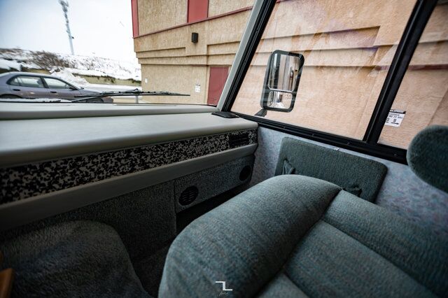 1995 Winnebago Itasca 32 Ft. Motorhome Red Deer AB