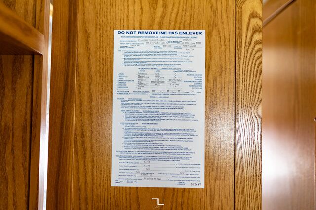 1995 Winnebago Itasca 32 Ft. Motorhome Red Deer AB