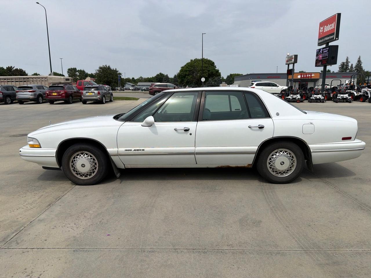 1996 Buick Park Avenue Base Watertown SD