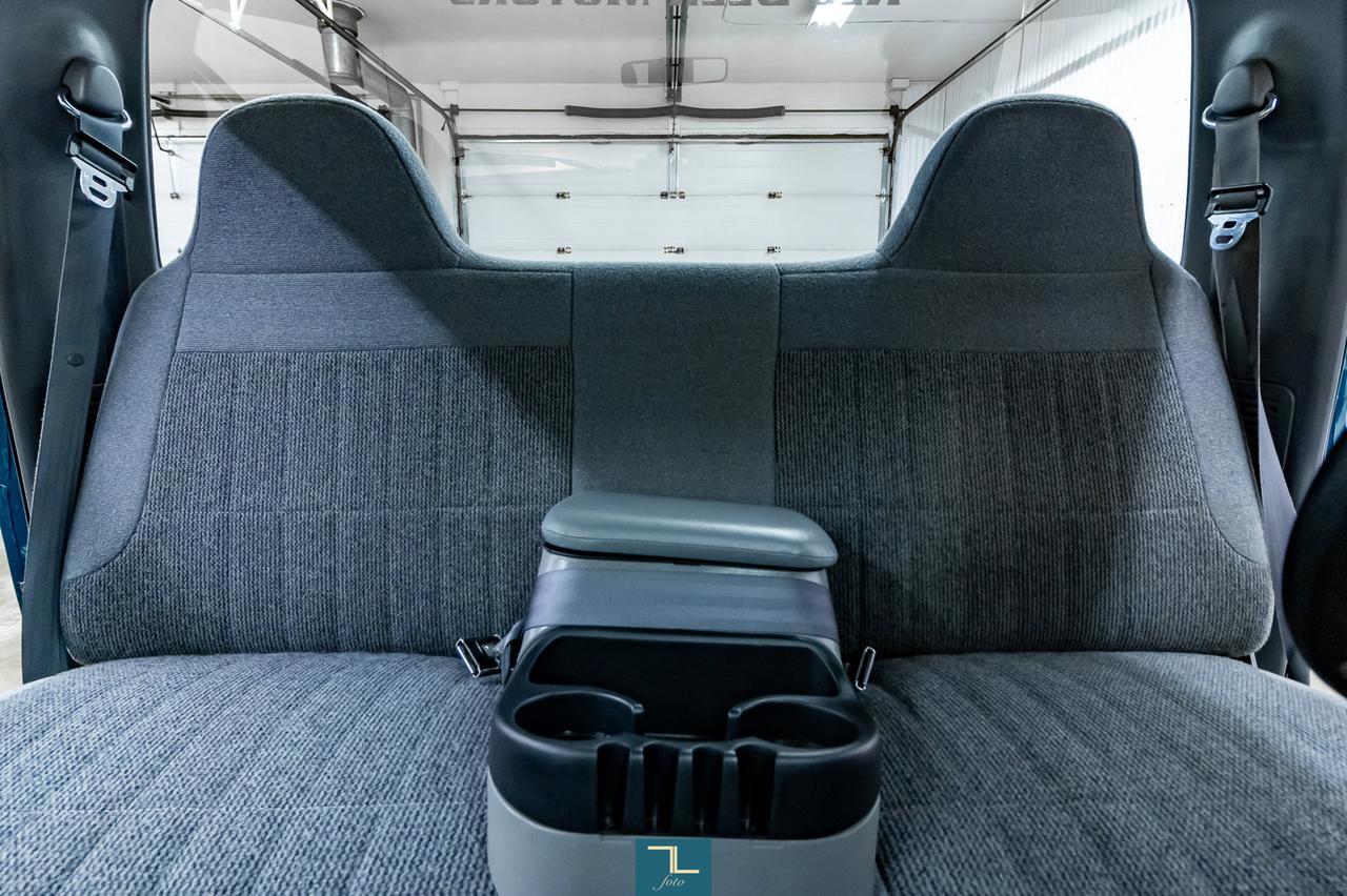 1996 Ford F-150 Series Special 4x2 Reg Cab XLS Red Deer AB