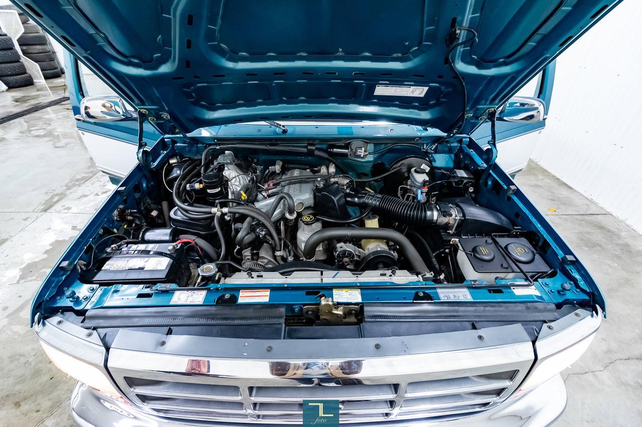 1996 Ford F-150 Series Special 4x2 Reg Cab XLS Red Deer AB