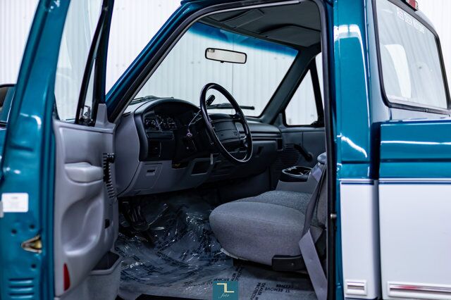 1996 Ford F-150 Series Special 4x2 Reg Cab XLS Red Deer AB