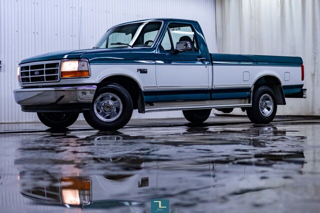1996 Ford F-150 Series Special 4x2 Reg Cab XLS Red Deer AB