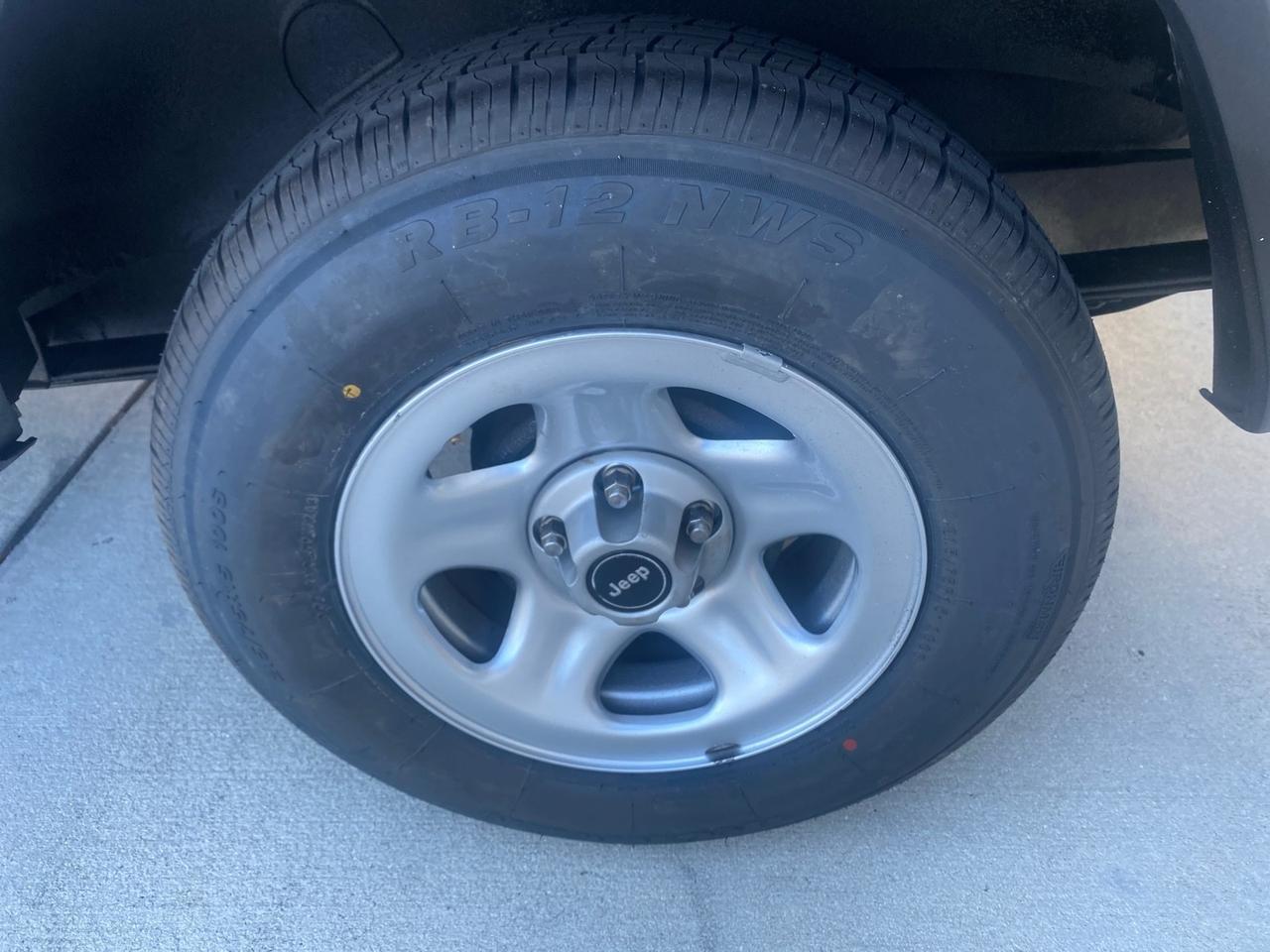 1996 Jeep Cherokee Sport FL LOW MILES 77,388 4WD 4.0 6 CYL Pompano Beach FL