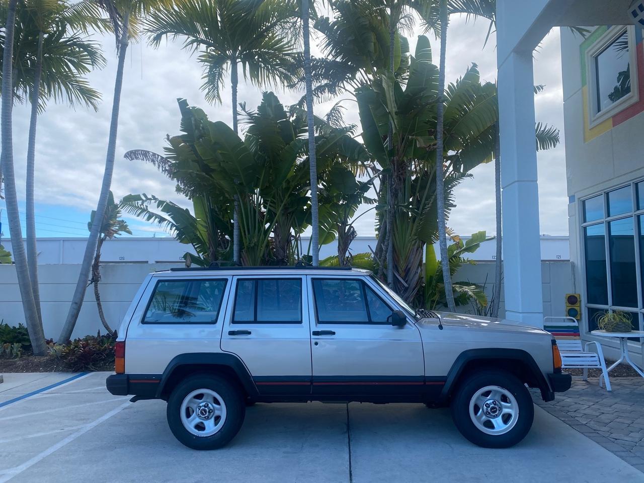 1996 Jeep Cherokee Sport FL LOW MILES 77,388 4WD 4.0 6 CYL Pompano Beach FL