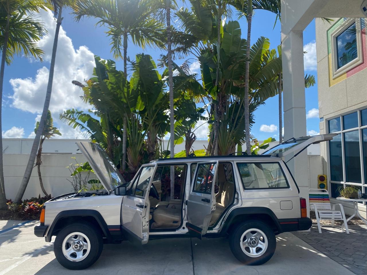 1996 Jeep Cherokee Sport FL LOW MILES 77,388 4WD 4.0 6 CYL Pompano Beach FL